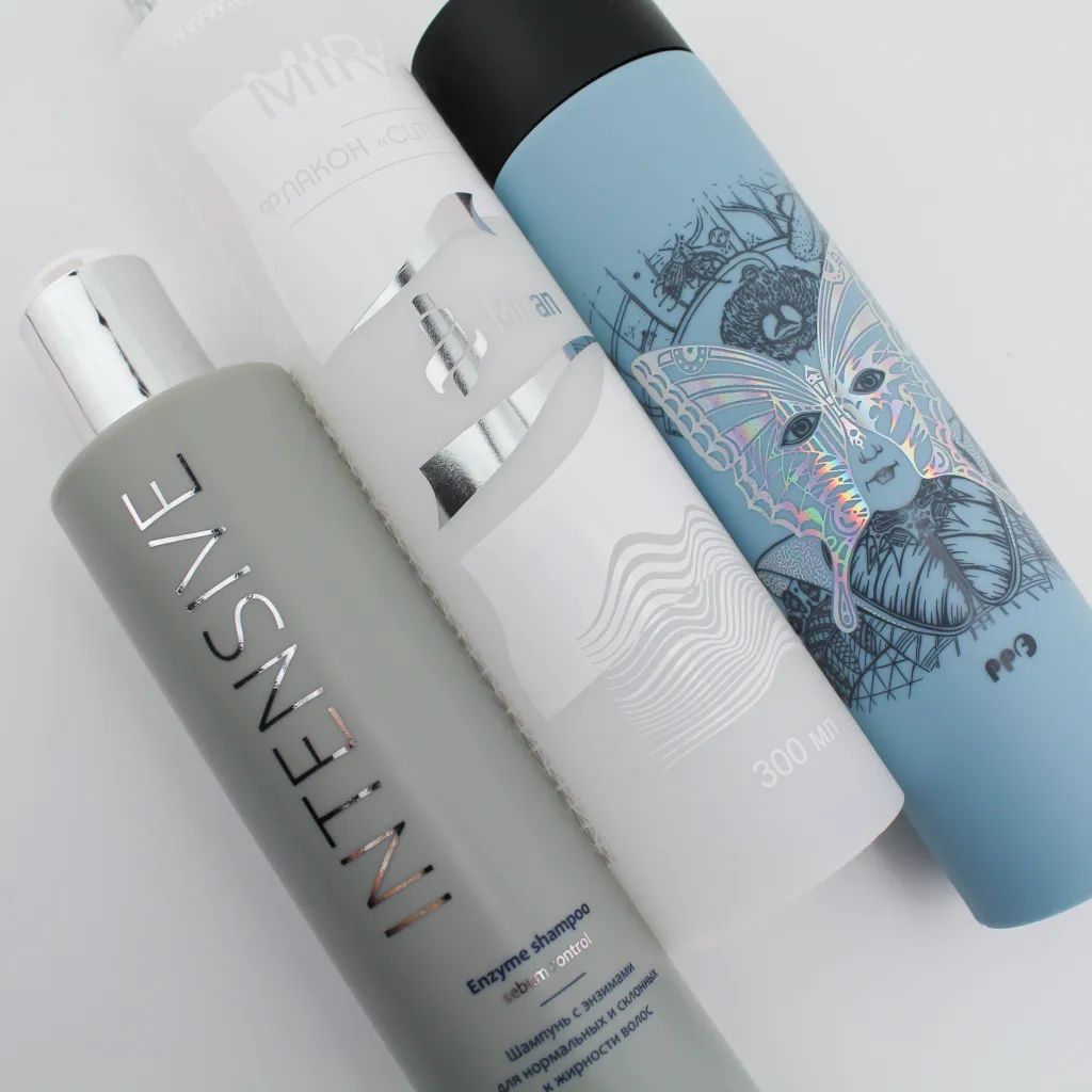Silk-screen printing combined with foil hot stamping